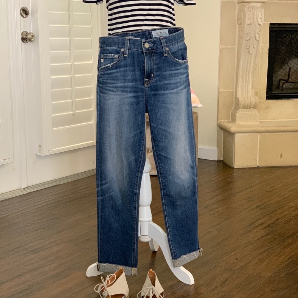 Like new AG Denim Ex-boyfriend Slim jeans Sz 25